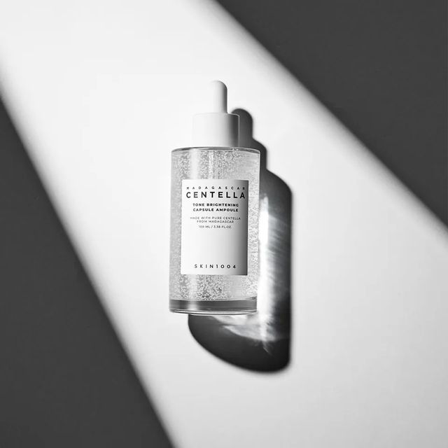 Tinh Chất Dưỡng S&aacute;ng Da Skin1004