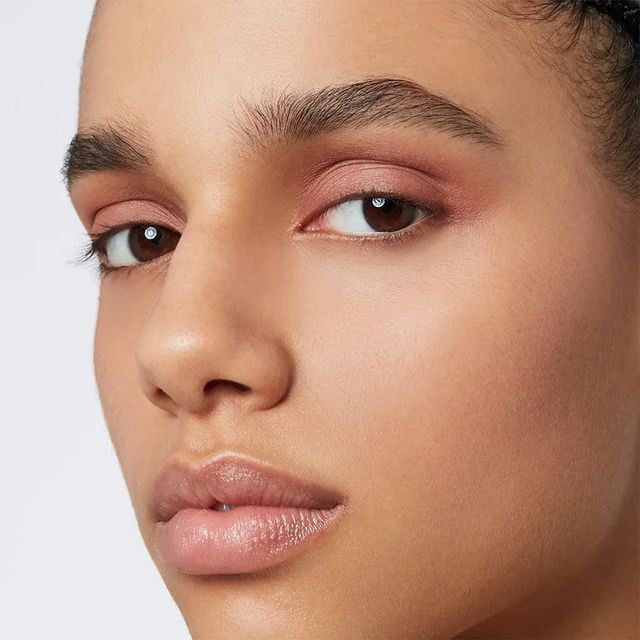 Phấn M&aacute; Gucci De Beaut&eacute;