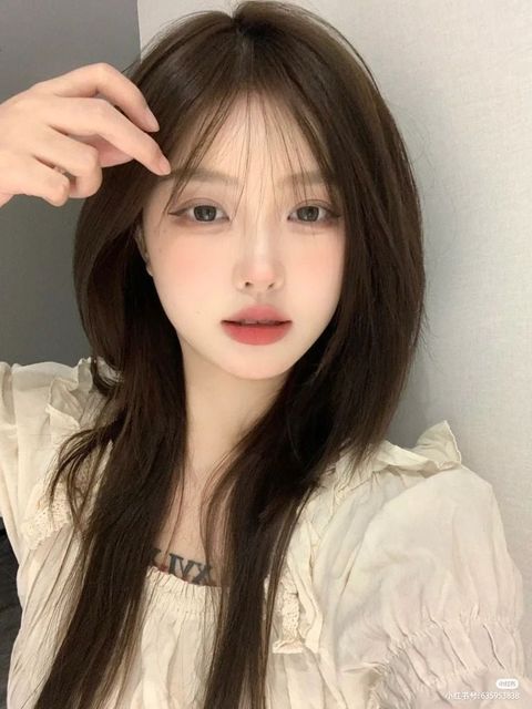 Thiết kế son Lancome