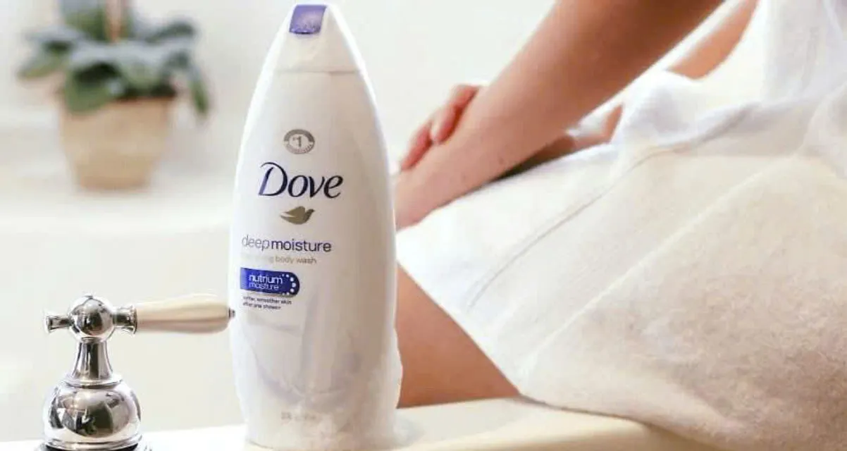 Trải nghiệm kh&aacute;c biệt với Sữa Tắm Dove