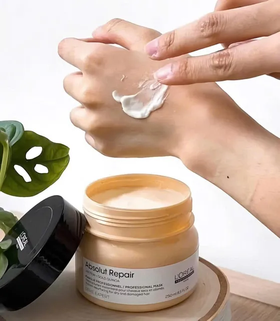 Kem Ủ T&oacute;c Loreal Absolut Repair 500ml