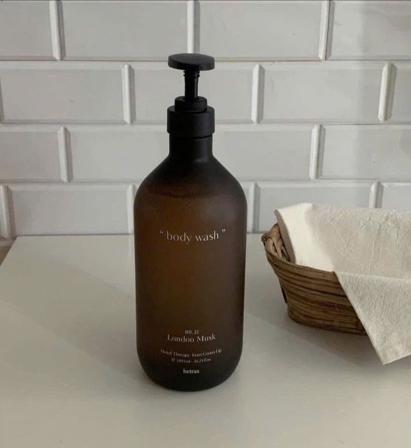 Sữa tắm Hetra&rsquo;s Body Wash - trải nghiệm l&agrave;m sạch