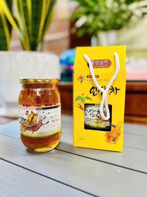 Tr&agrave; Nh&acirc;n S&acirc;m Mật Ong
