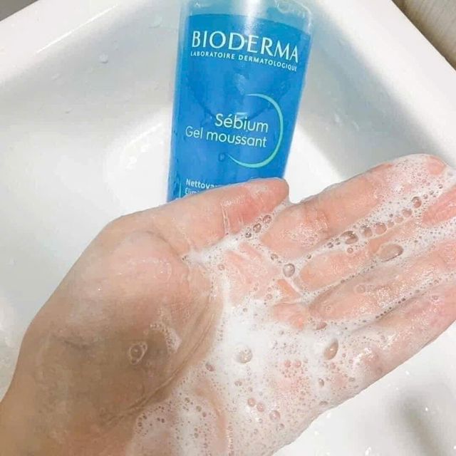 Sữa Rửa Mặt Bioderma Sebium Gel