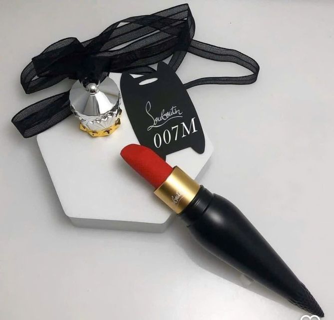 Son Christian Louboutin Diva 007M Đỏ Cam
