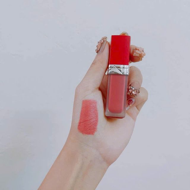 Son Kem Dior 750 Blossom Ultra Care Liquid