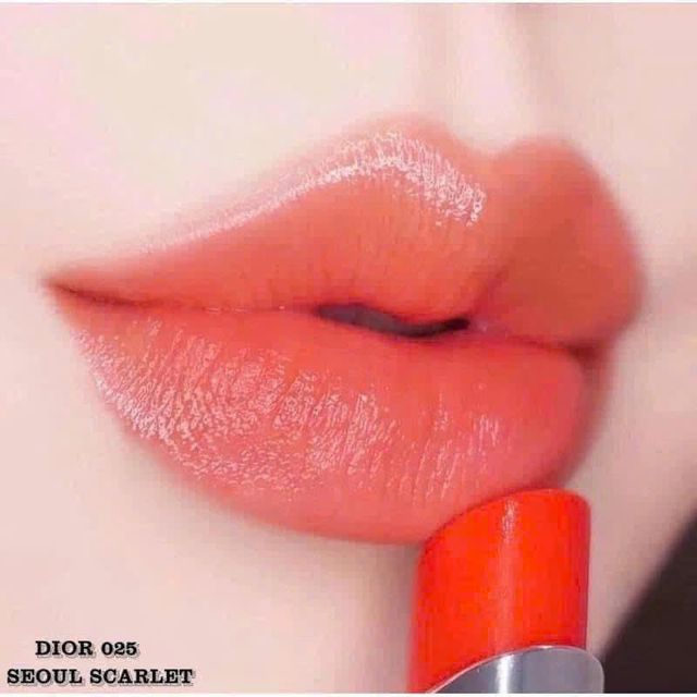 Son Dior Addict Lip Glow 025 Seoul Scarlet vỏ xanh