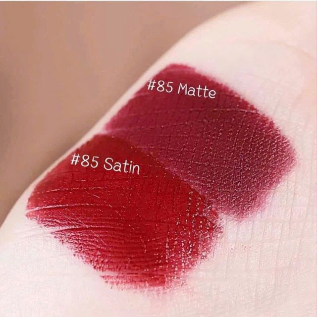 Son m&ocirc;i Rouge Hermes 85