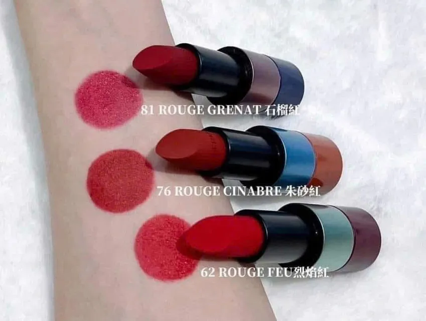 Son L&igrave; Hermes 81 Rouge Matte