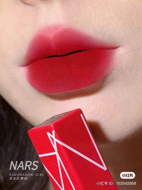 M&agrave;u sắc tươi s&aacute;ng của son NARS