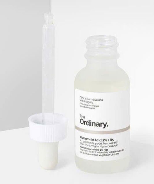 Dưỡng ẩm chuy&ecirc;n s&acirc;u với The Ordinary Hyaluronic Acid B5