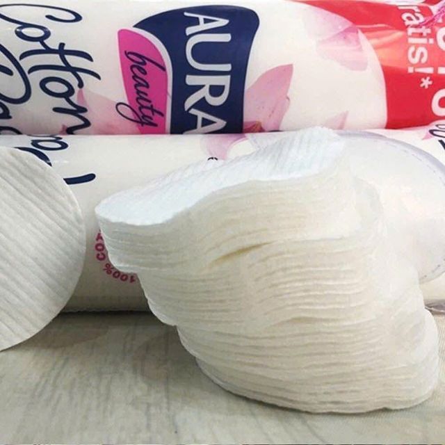 B&ocirc;ng Tẩy Trang Aura - Sử Dụng Tiện Lợi