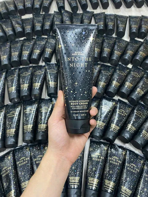 Kem Dưỡng Thể Bath & Body Works Into The Night 226g