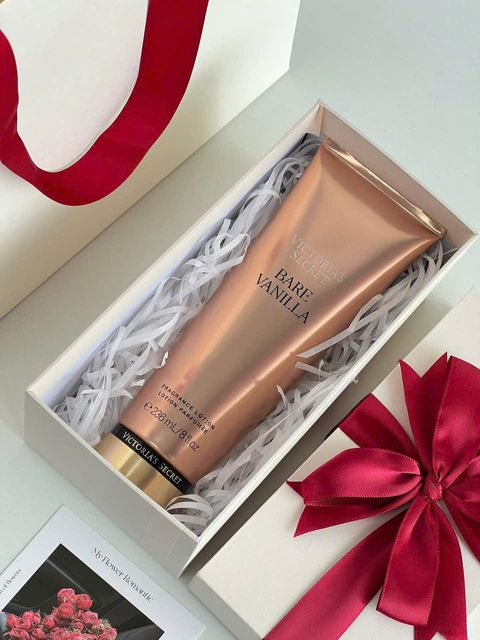 Dưỡng Thể Victoria&rsquo;s Secret Bare Vanilla