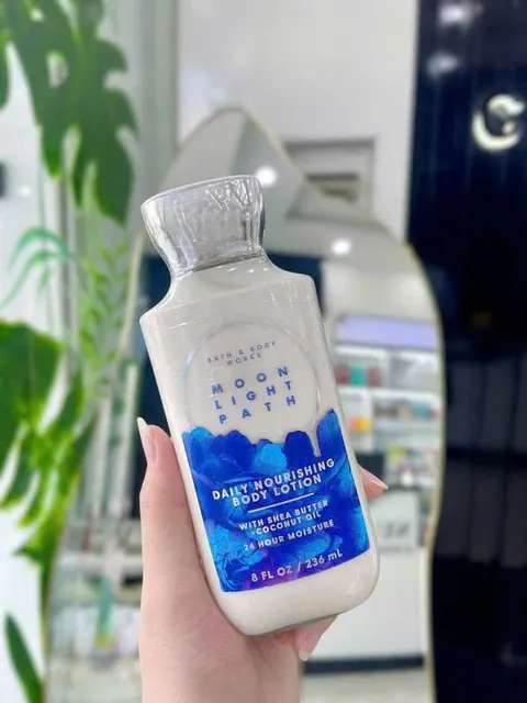 Sữa dưỡng thể Bath & Body Works Moonlight Path