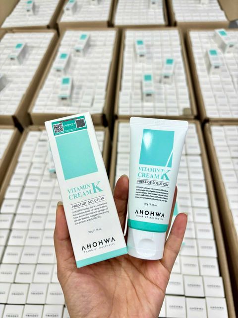 Sử dụng Kem Dưỡng Ahohwa Vitamin K Cream