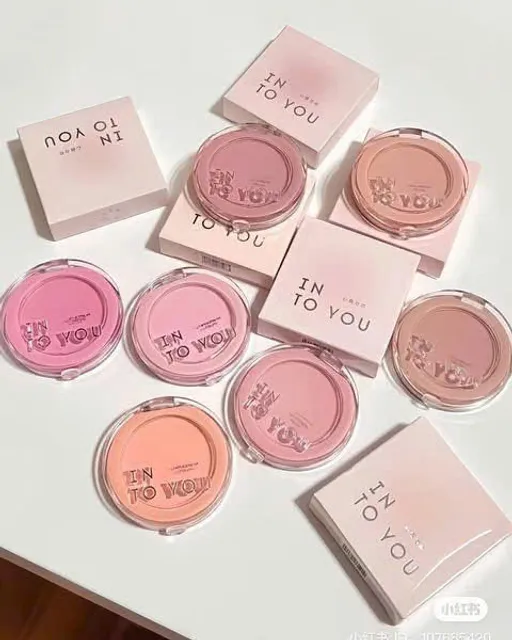Khuyến m&atilde;i đặc biệt phấn m&aacute; Into You