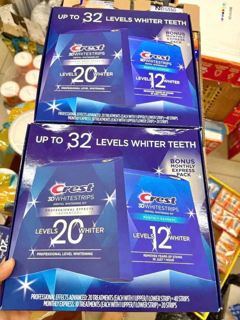 Miếng D&aacute;n Trắng Răng Crest 32 Miếng