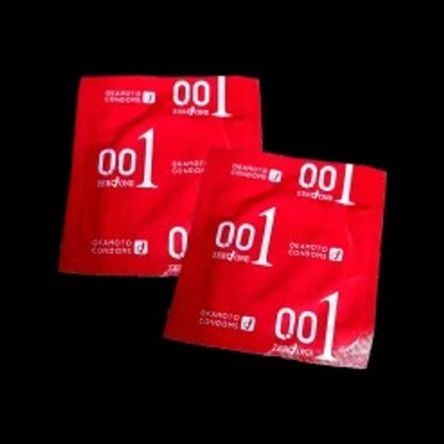 (Sales)Bao Cao Su Okamoto 0.01 PU Zero One Siêu Mỏng Truyền Nhiệt Nhanh  hộp 2 cái 150 hộp 10 cái 250 +11 Chính hãng