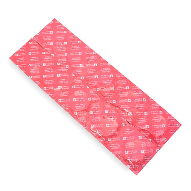 Bao Cao Su Okamoto Skinless Skin Strawberry