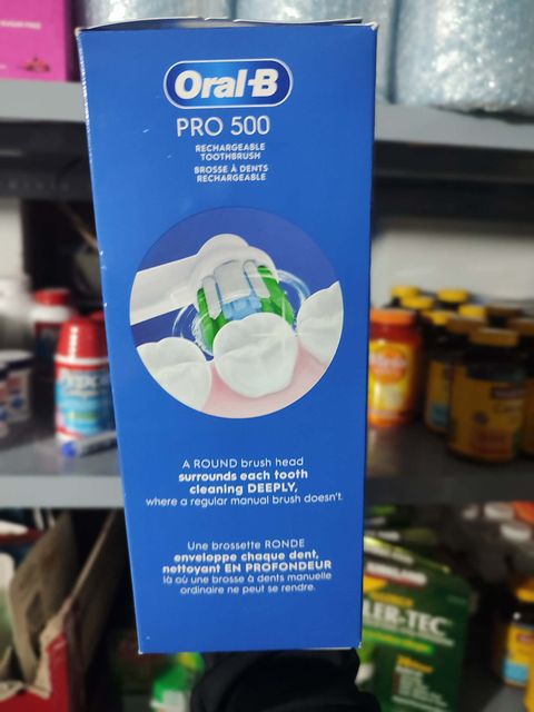 B&agrave;n Chải Điện Oral-B Pro 500 - Trải Nghiệm Chăm S&oacute;c Răng Miệng