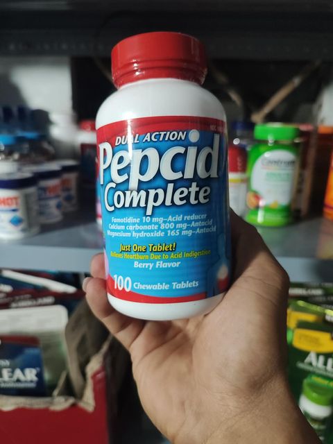 Sử dụng vi&ecirc;n ngậm Pepcid Complete