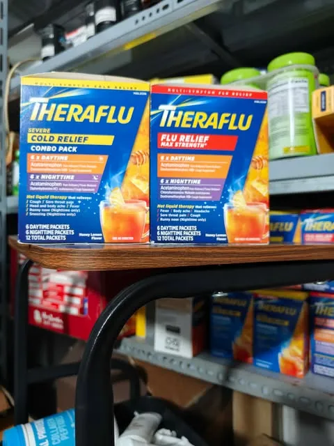 Hỗ trợ cảm v&agrave; ho Theraflu Multi-Symptom