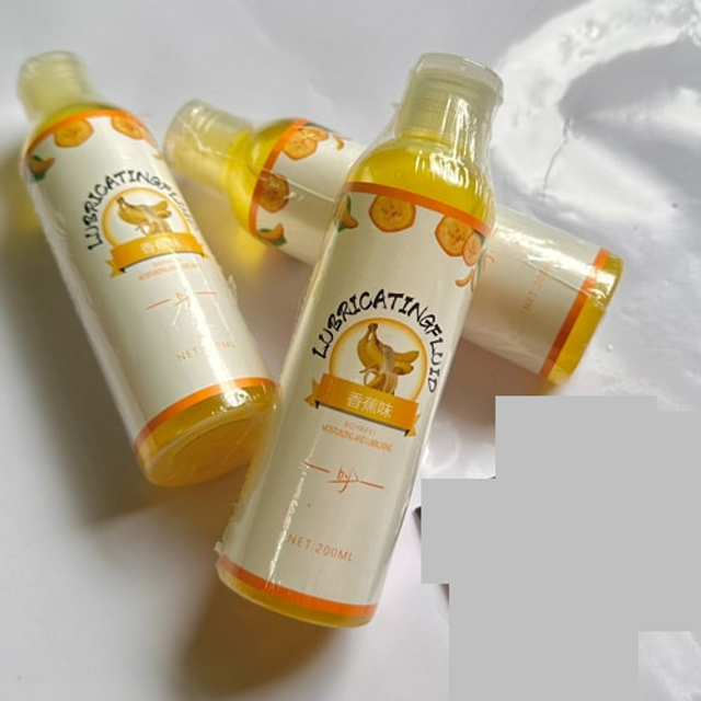 Gel B&ocirc;i Trơn Hương Chuối