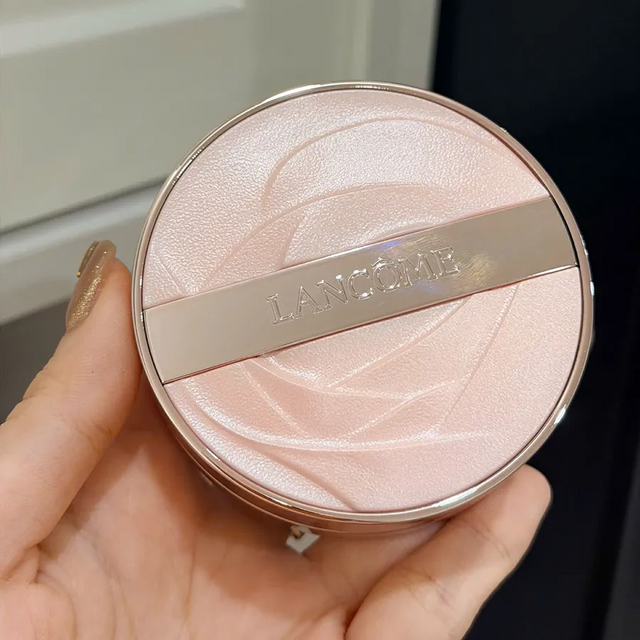 Hướng dẫn sử dụng Phấn Nước Lanc&ocirc;me