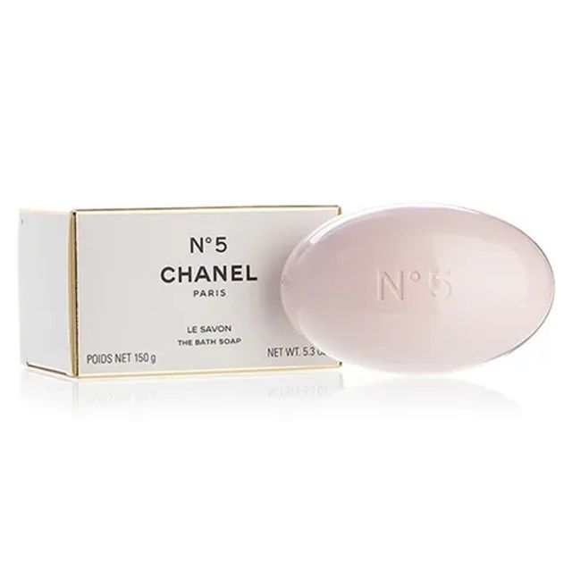 Hương thơm quyến rũ từ Chanel