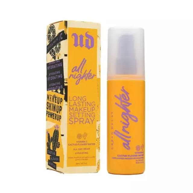 Xịt kho&aacute;ng Urban Decay All Nighter