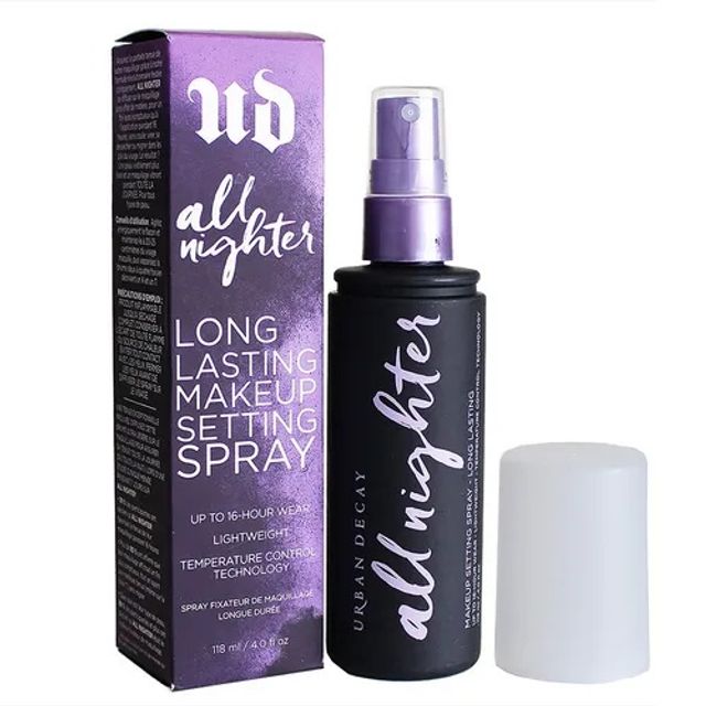 Xịt Kho&aacute; Nền Urban Decay