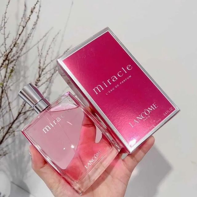 Nước hoa Lanc&ocirc;me Miracle l&yacute; tưởng cho bạn