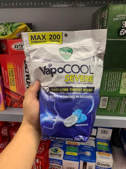 Kẹo ngậm th&ocirc;ng cổ Vicks VapoCool Severe WinterFrost 200 Drops