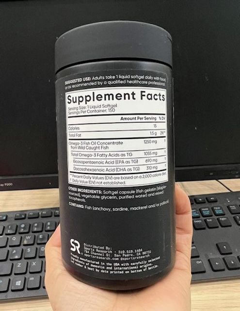 Đ&oacute;ng g&oacute;i sản phẩm Dầu c&aacute; Omega-3