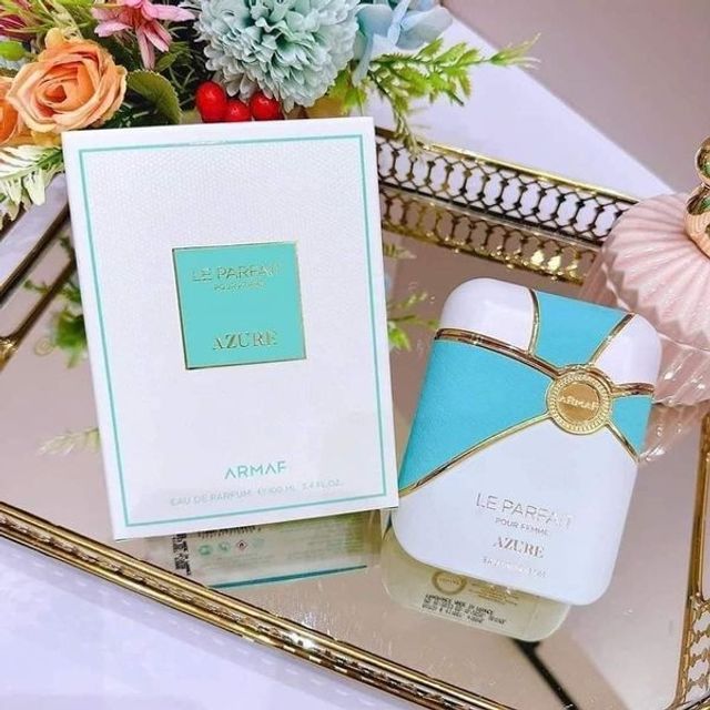 Kh&aacute;ch h&agrave;ng trải nghiệm Armaf Le Parfait
