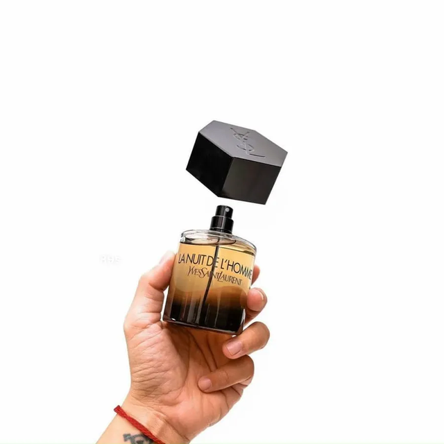 Thiết kế sang trọng của nước hoa YSL