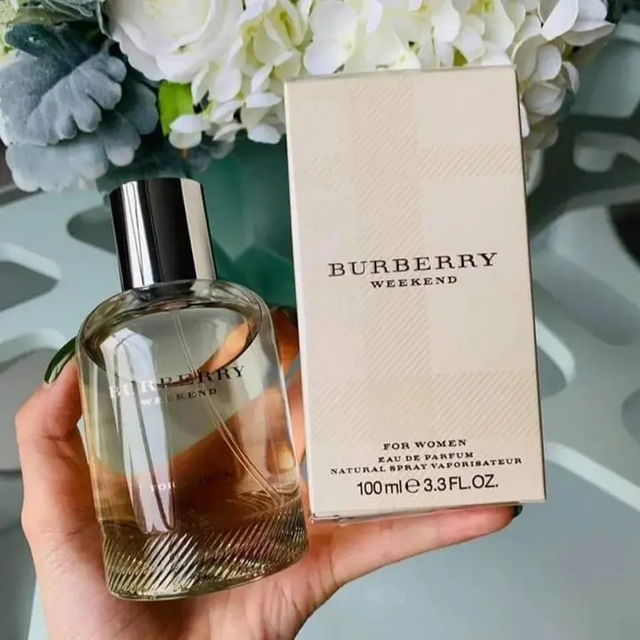 Nước Hoa Burberry Weekend EDP Chai