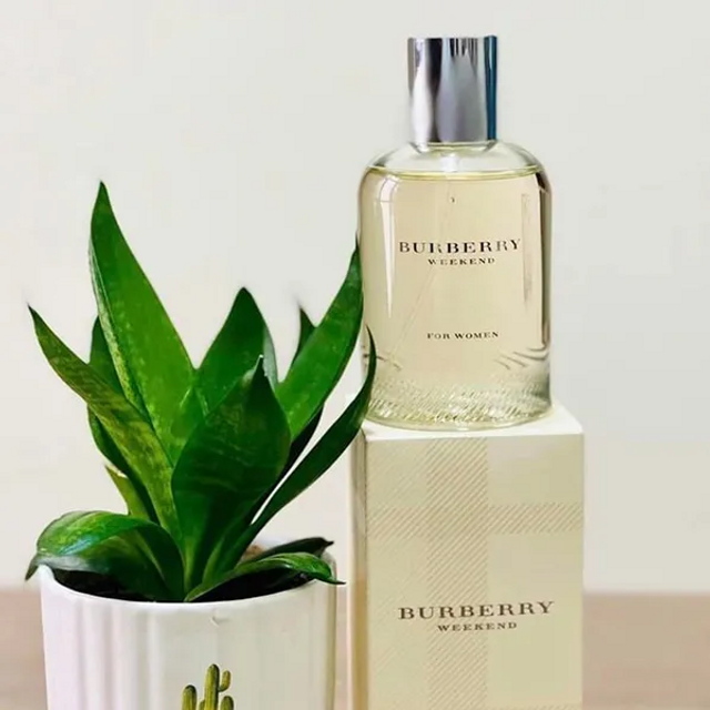 Burberry Weekend EDP