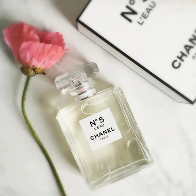 Nước hoa Chanel No 5 L'Eau