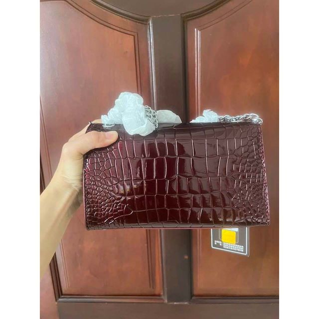 T&uacute;i x&aacute;ch Nữ d&aacute;ng kẹp n&aacute;ch size 21 da b&oacute;ng sang trọng
