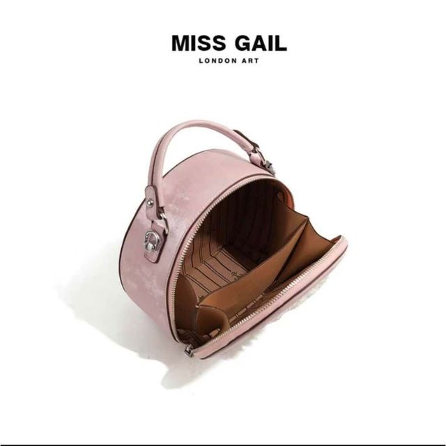 Chi tiết hoa văn t&uacute;i x&aacute;ch MISS GAIL
