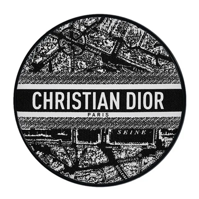 Vỏ hộp phấn nước Dior Forever