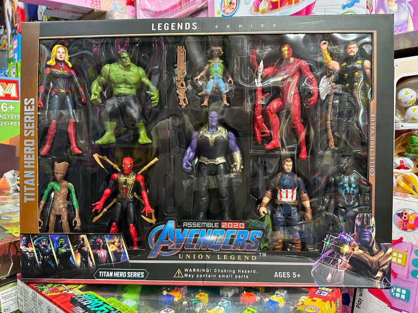 Nh&acirc;n vật si&ecirc;u anh h&ugrave;ng Avengers