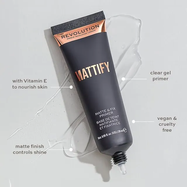 Kem L&oacute;t Kiềm Dầu Revolution Matte & Fix Primer Mattify 28ml