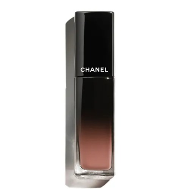 Son Kem Chanel Rouge Allure Laque 62 Still