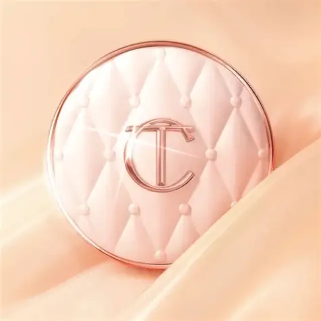 Phấn Nước Trang Điểm Charlotte Tilbury Pillow Talk