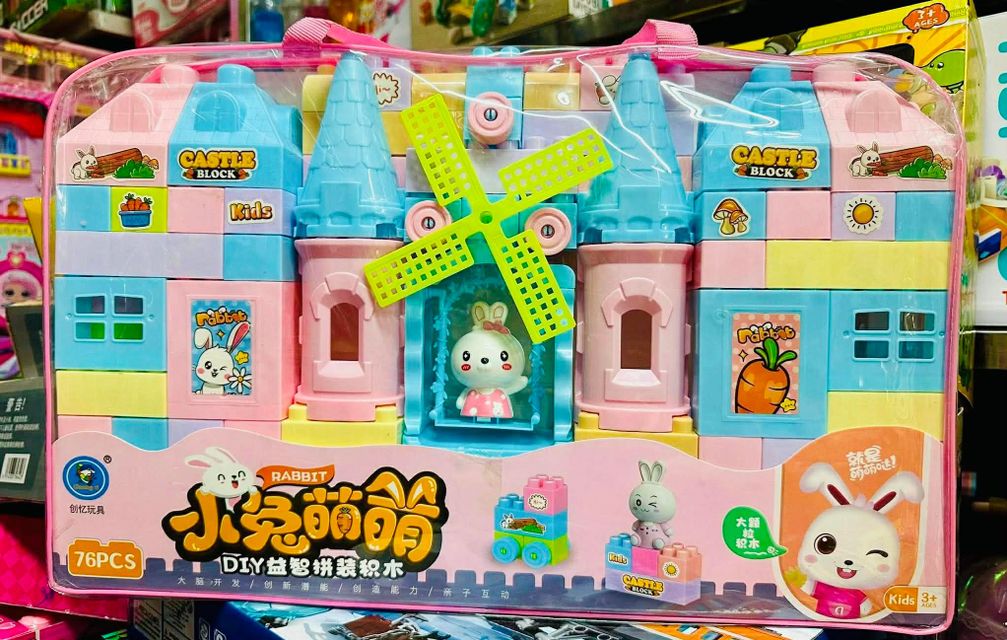 Bộ xếp h&igrave;nh nh&agrave; b&uacute;p b&ecirc; l&acirc;u đ&agrave;i thỏ trắng 899-182