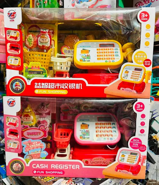 Trẻ em v&agrave; đồ chơi