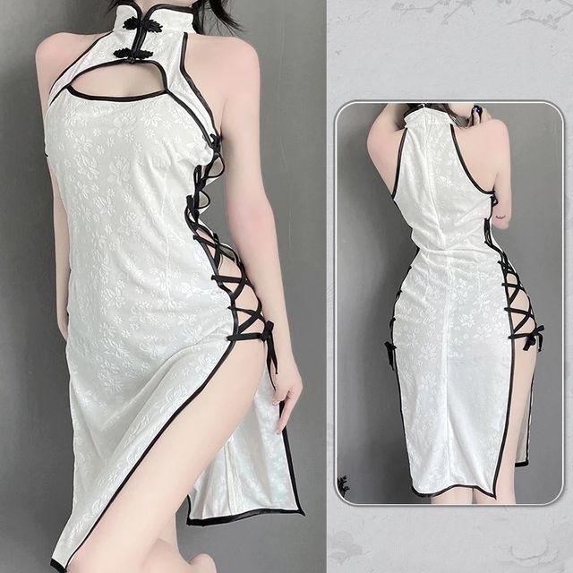 Mix Đồ Với V&aacute;y Sườn X&aacute;m